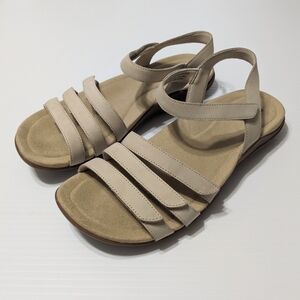 9N Abeo Breezy Adjustable Fit Sandals Women's Stone Size 9 Narrow